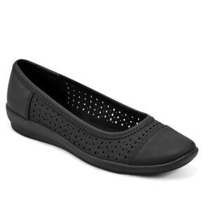 Easy Spirit Women's Avien Slip On Perforated Ballet Flats